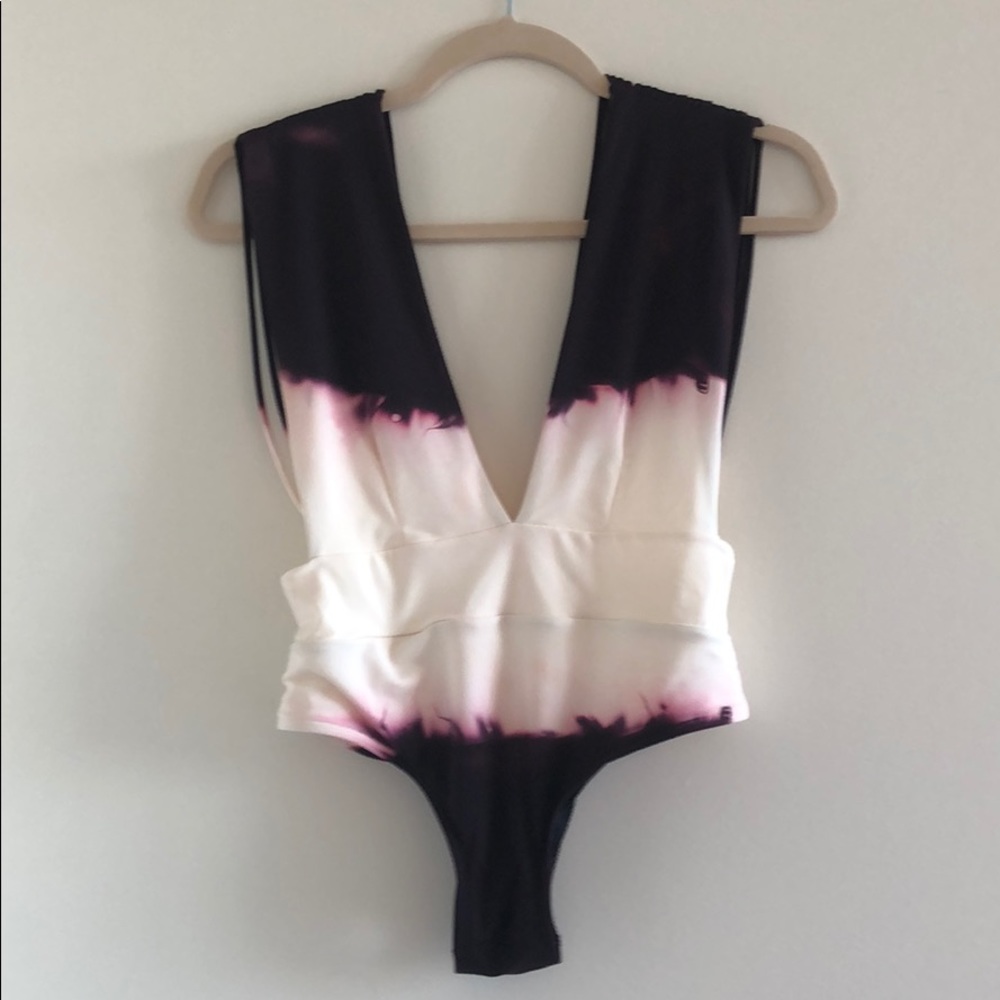 Entreaguas One Piece Swimsuit Size M